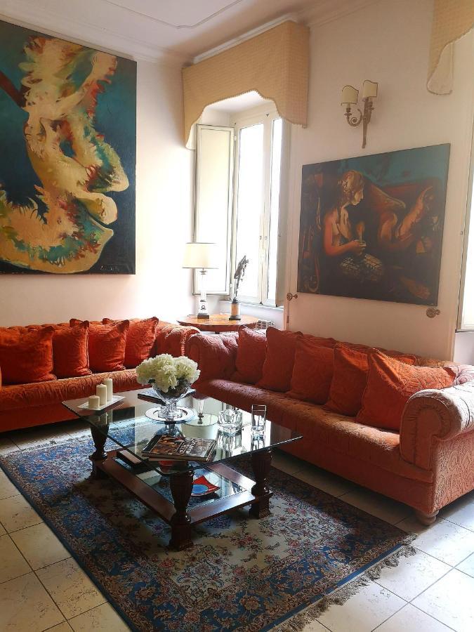 نابولي Suite Ottocento Napoletano المظهر الخارجي الصورة